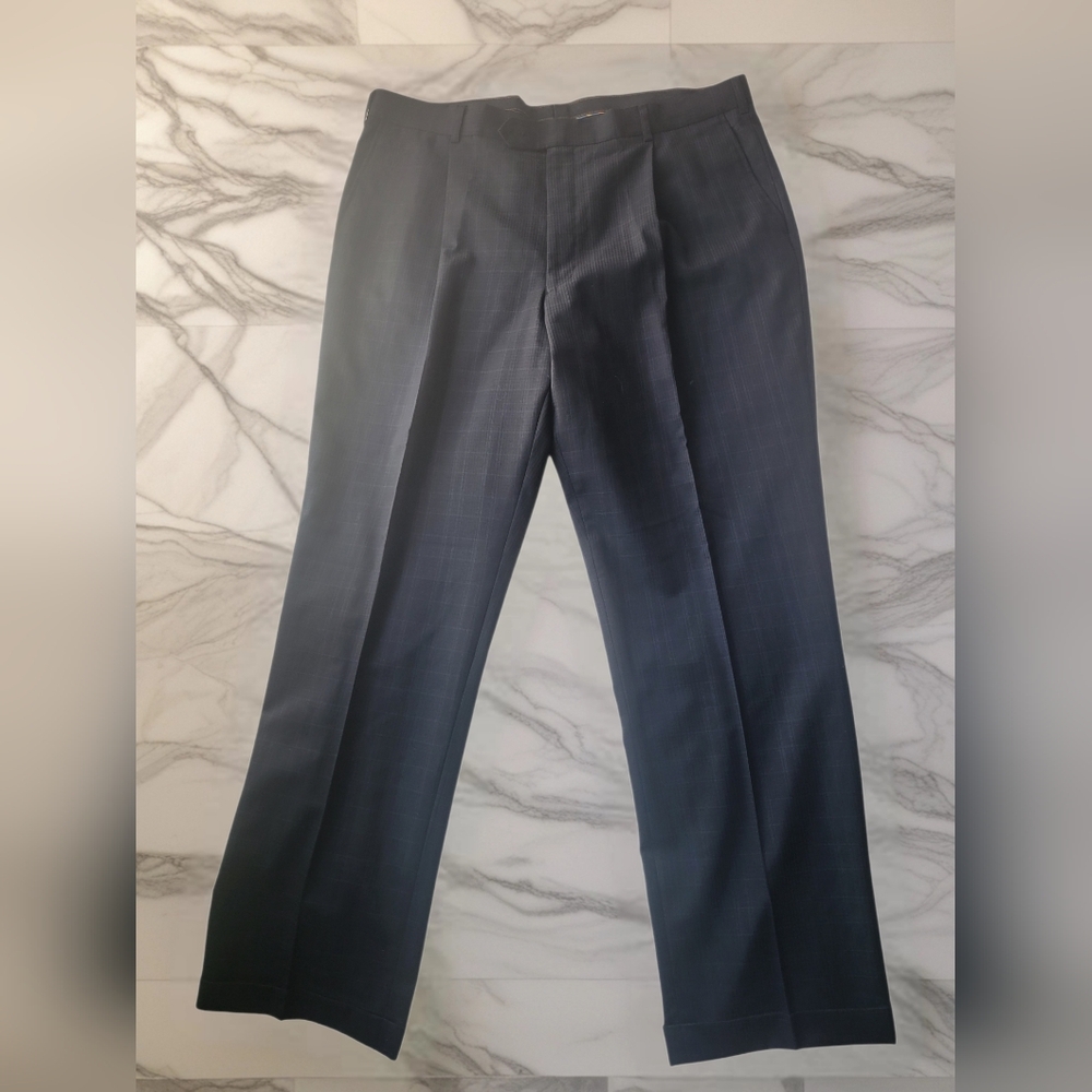 COOGI Wool Blend Men's Plaid Pleated Dress Slacks Sz 40w